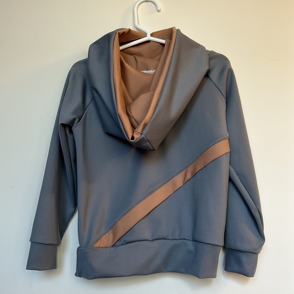 Handmade Joggers Set - Picture 4 of 12